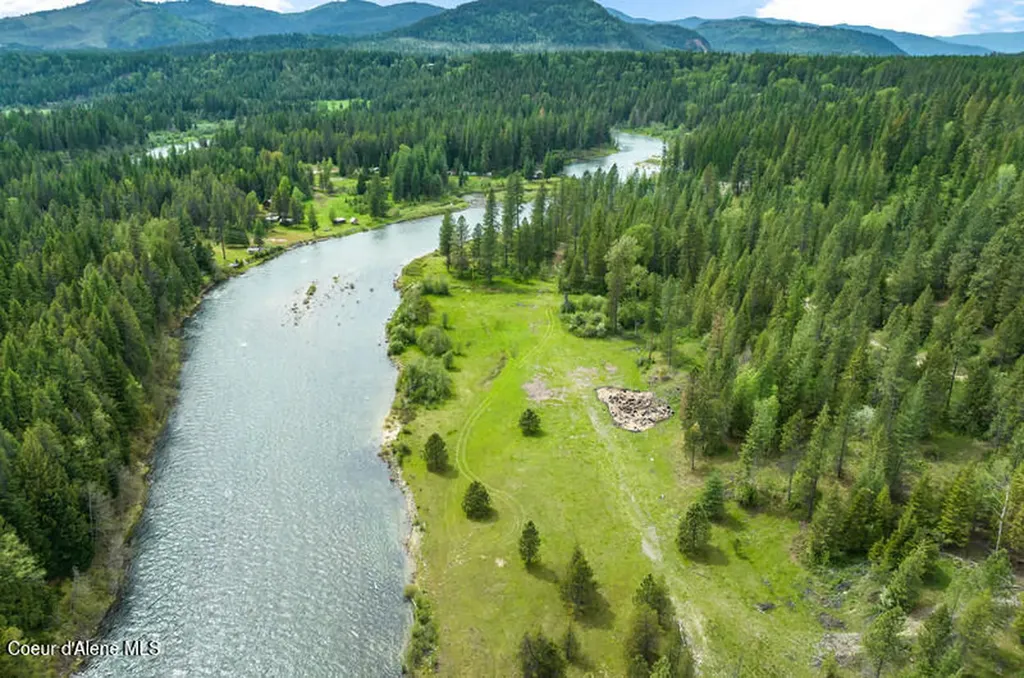Lots 4, 5, 6 Gunsmoke Lane Priest River ID 83856