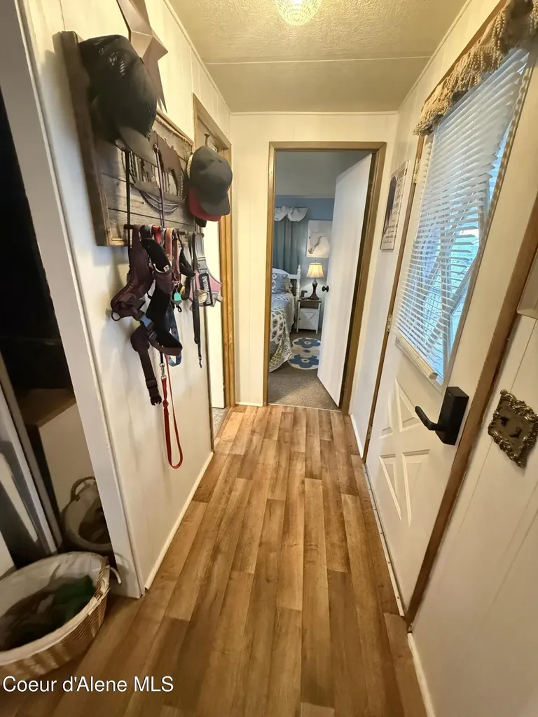 9128 N Starr Loop Hayden ID 83835