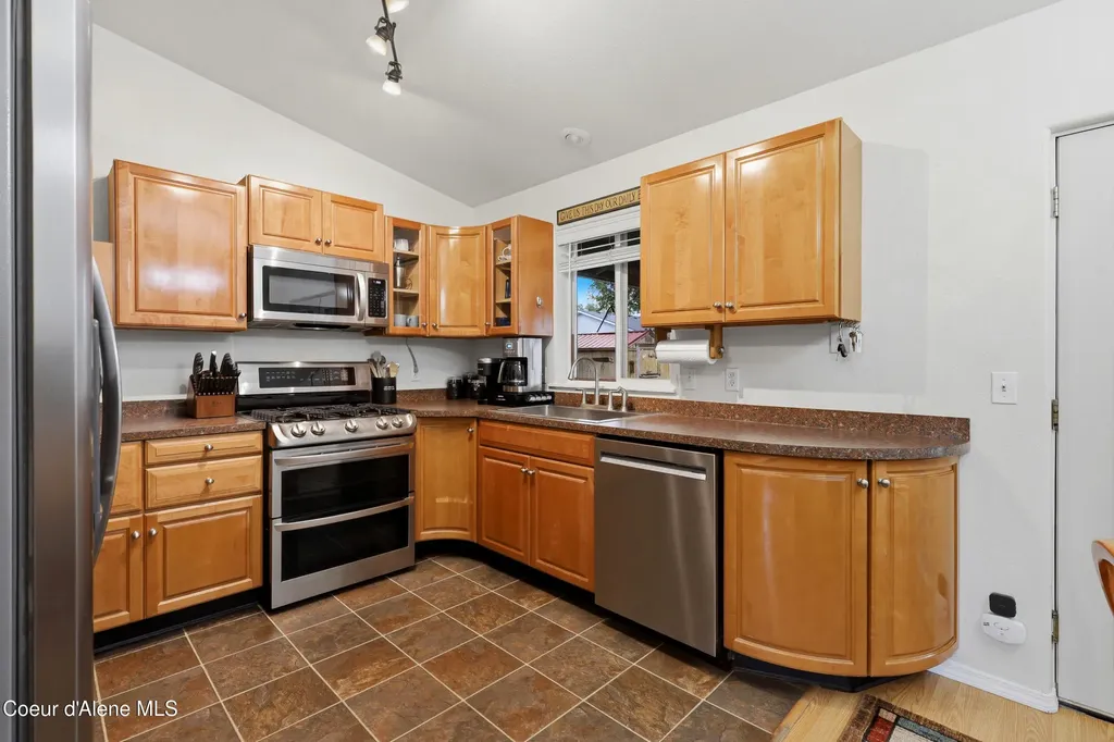 8208 W Arizona Street Rathdrum ID 83858