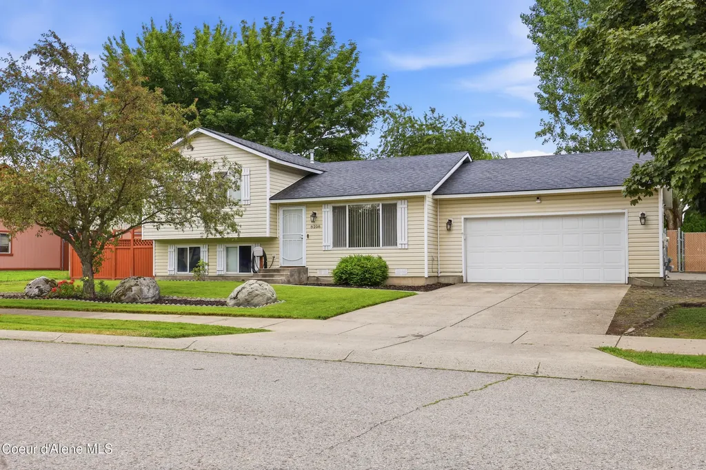 8208 W Arizona Street Rathdrum ID 83858