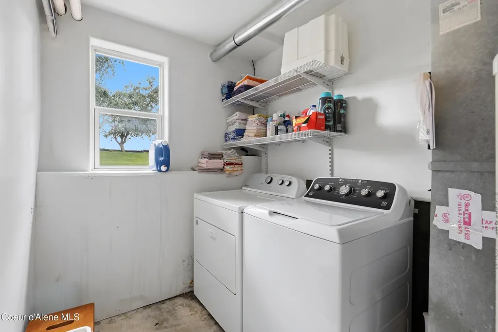 8208 W Arizona Street Rathdrum ID 83858