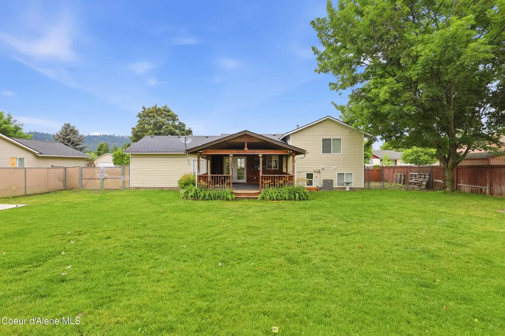 8208 W Arizona Street Rathdrum ID 83858