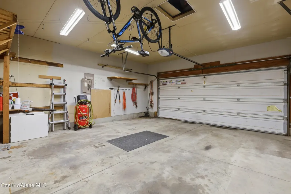 8208 W Arizona Street Rathdrum ID 83858