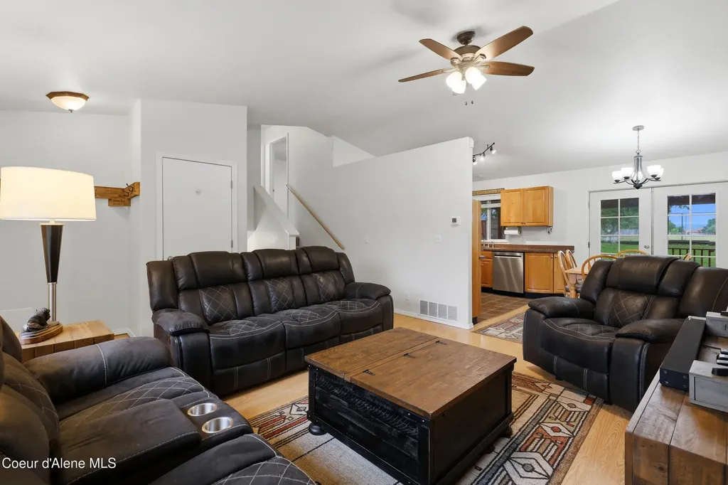 8208 W Arizona Street Rathdrum ID 83858