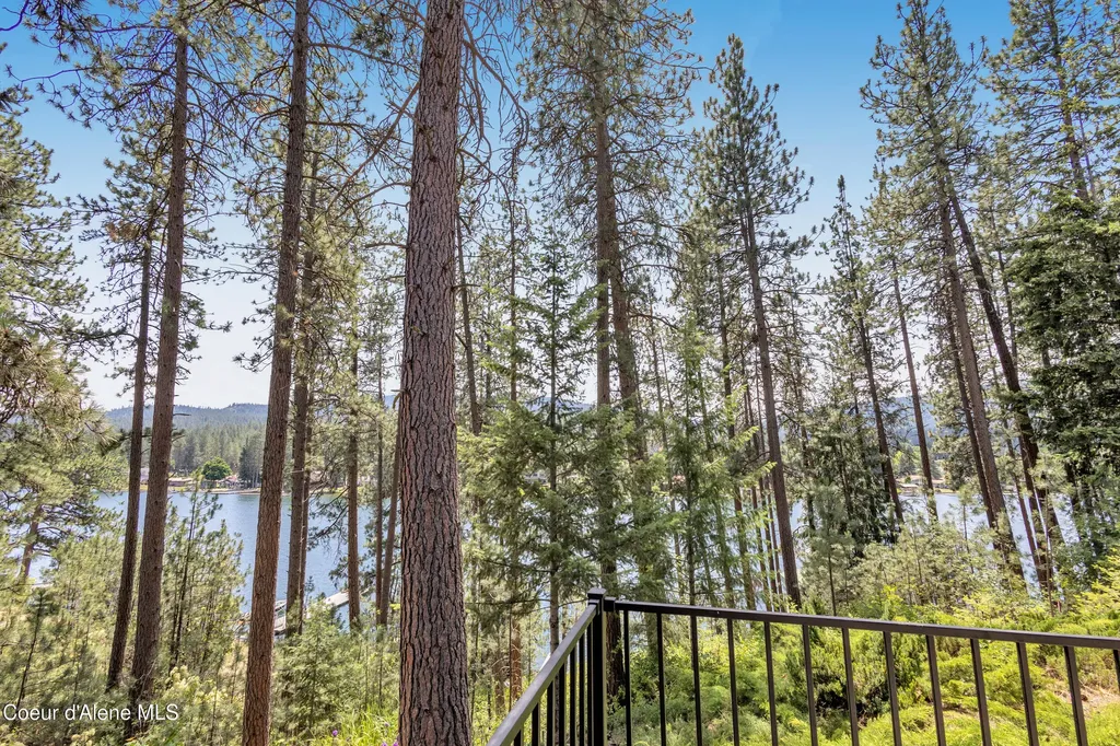 3010 E Rivercrest Drive Post Falls ID 83854