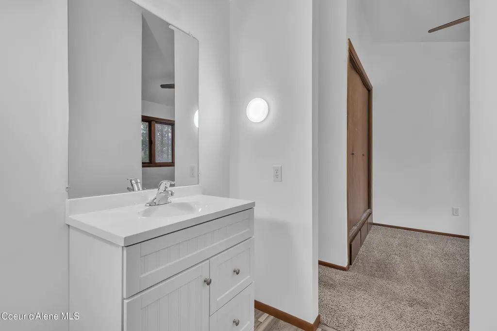 3010 E Rivercrest Drive Post Falls ID 83854