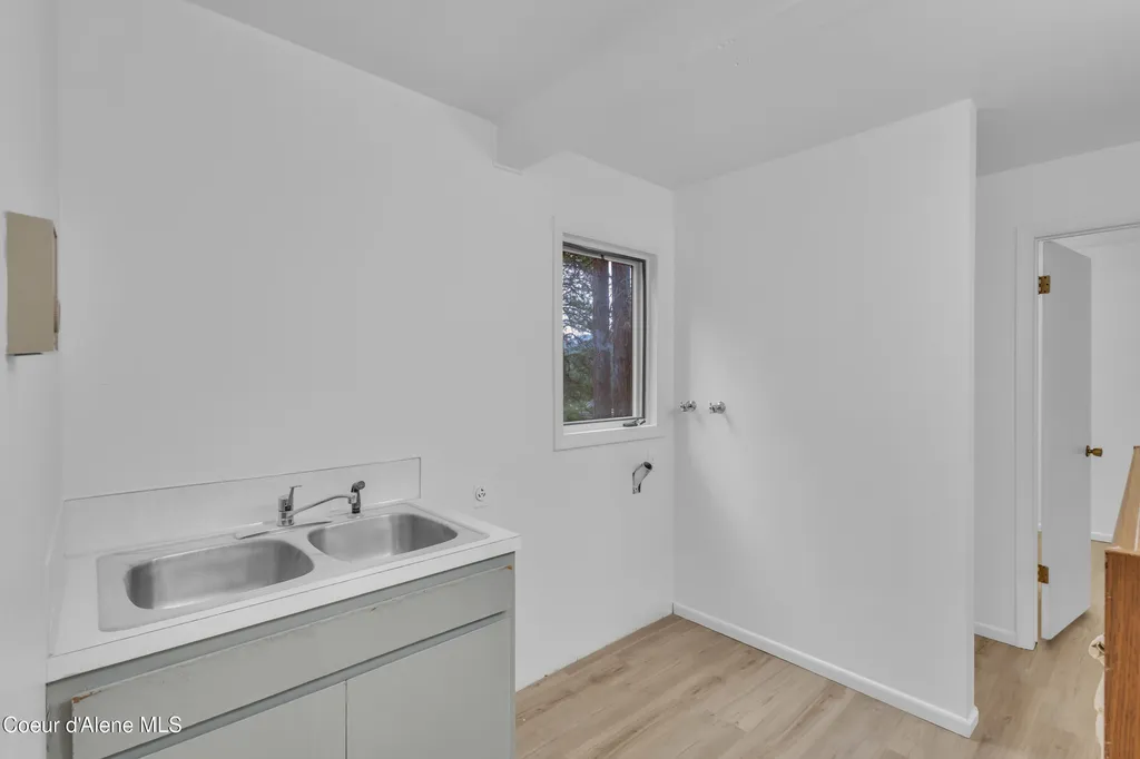 3010 E Rivercrest Drive Post Falls ID 83854