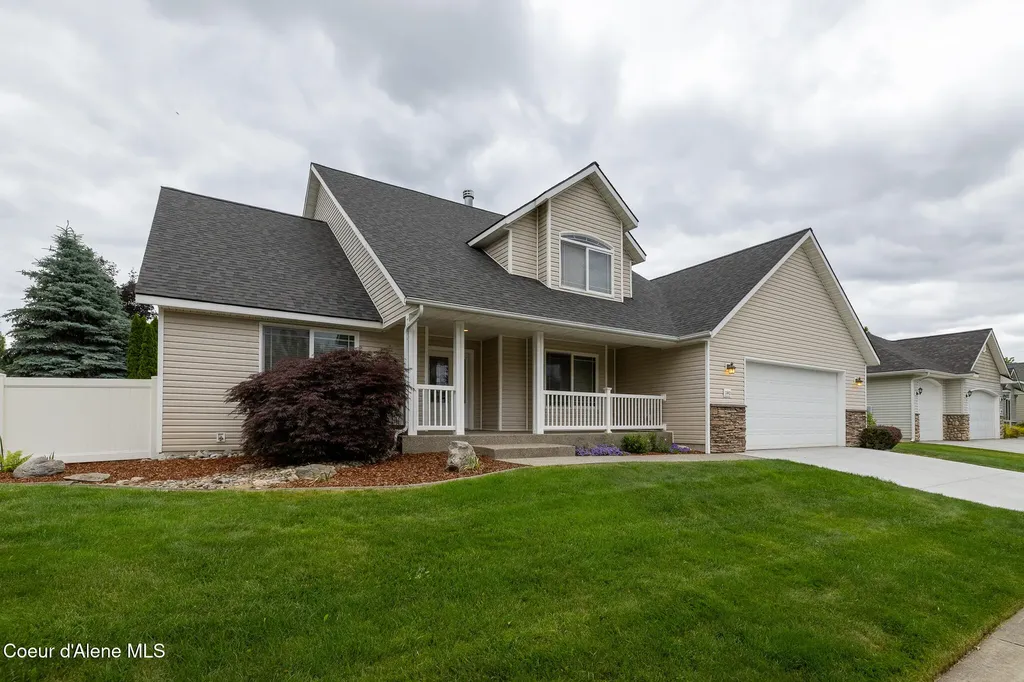 11440 N Rocking R Road Hayden ID 83835