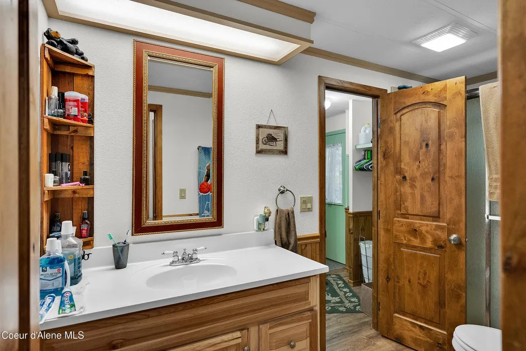 443 Herrmann Lake Road Sagle ID 83860