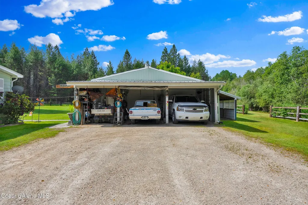 443 Herrmann Lake Road Sagle ID 83860