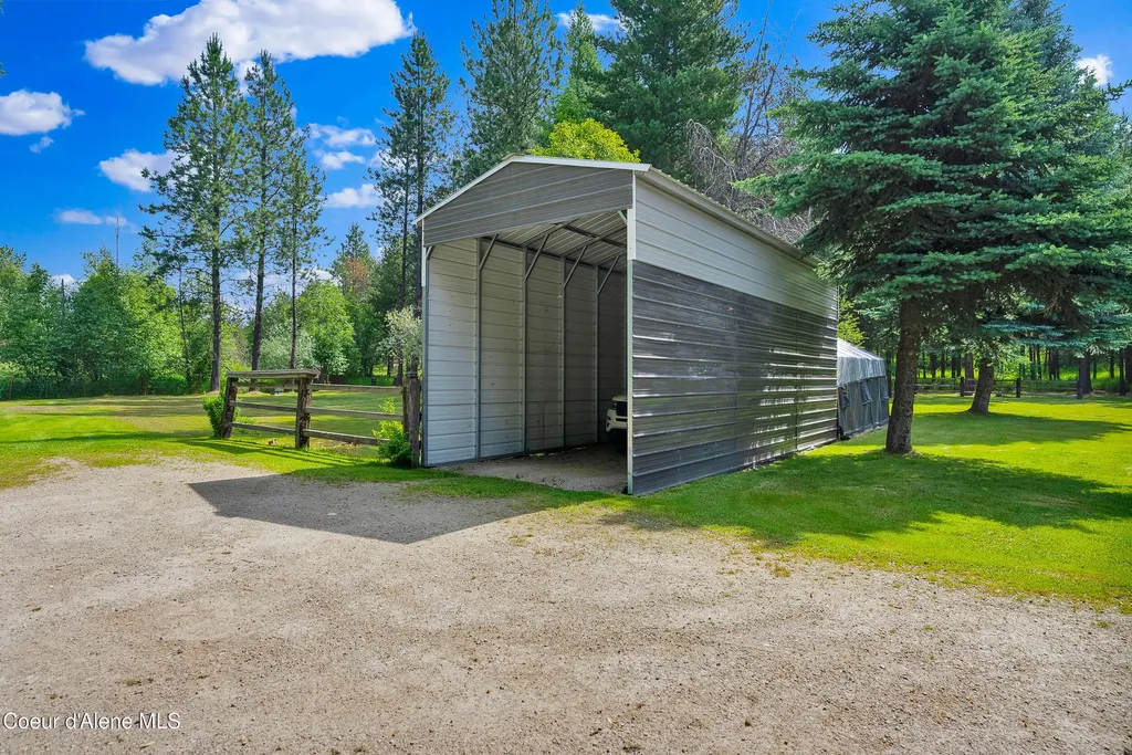 443 Herrmann Lake Road Sagle ID 83860