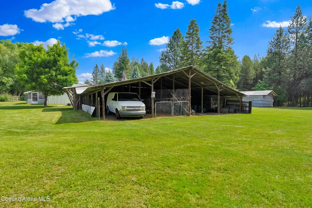443 Herrmann Lake Road Sagle ID 83860