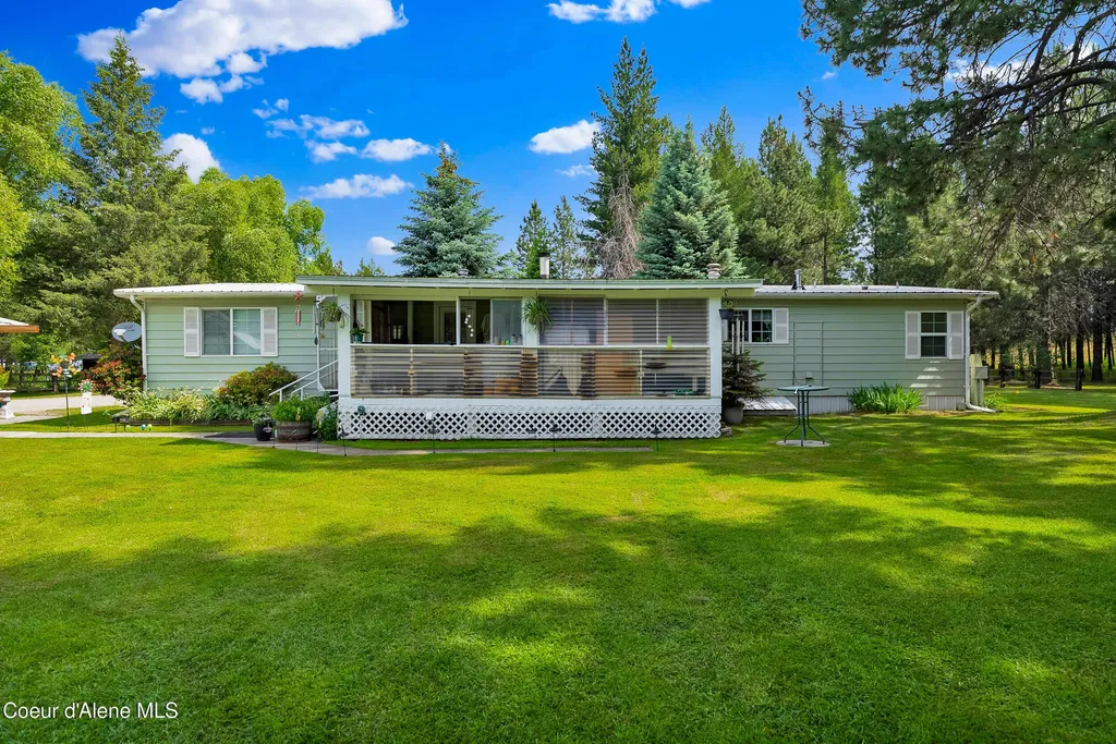 443 Herrmann Lake Road Sagle ID 83860