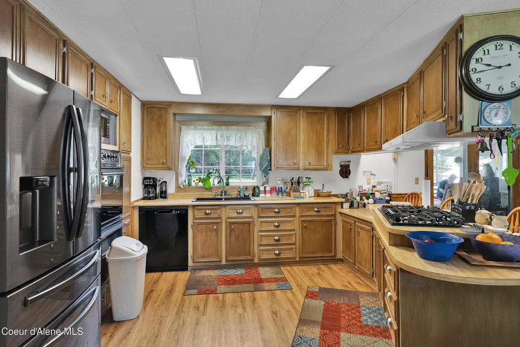 443 Herrmann Lake Road Sagle ID 83860