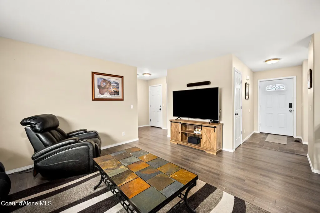 7554 W Robin Road Rathdrum ID 83858