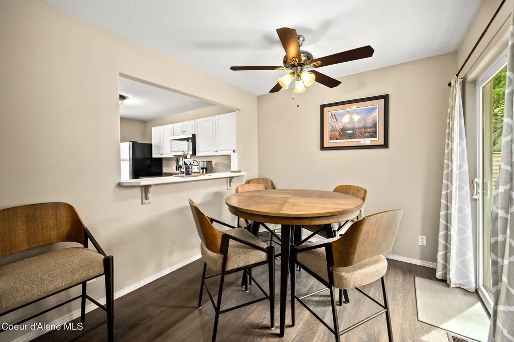 7554 W Robin Road Rathdrum ID 83858