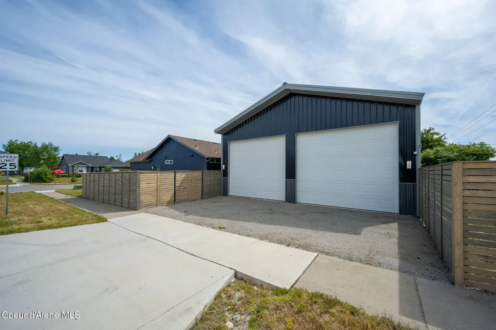 7554 W Robin Road Rathdrum ID 83858