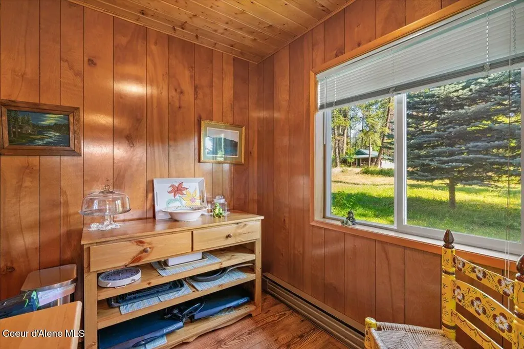 7552 W Mount Carlton Drive Spirit Lake ID 83869