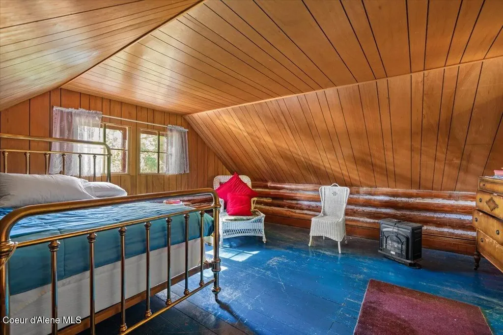 7552 W Mount Carlton Drive Spirit Lake ID 83869