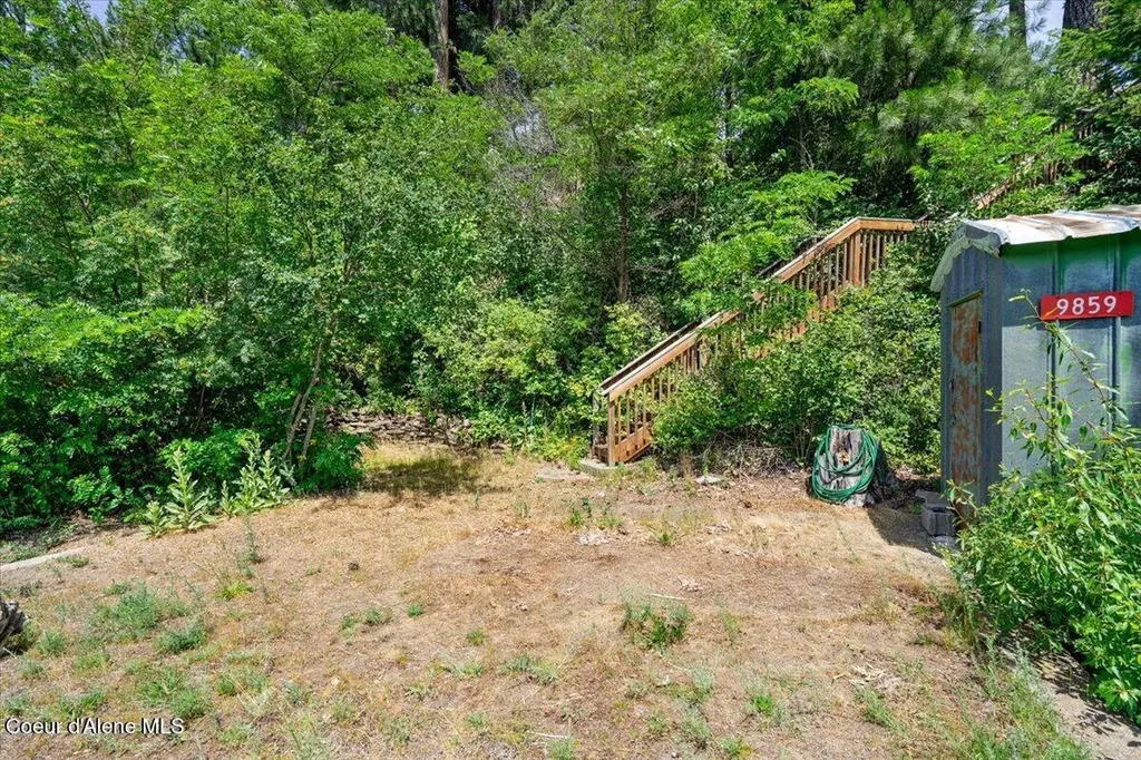7552 W Mount Carlton Drive Spirit Lake ID 83869