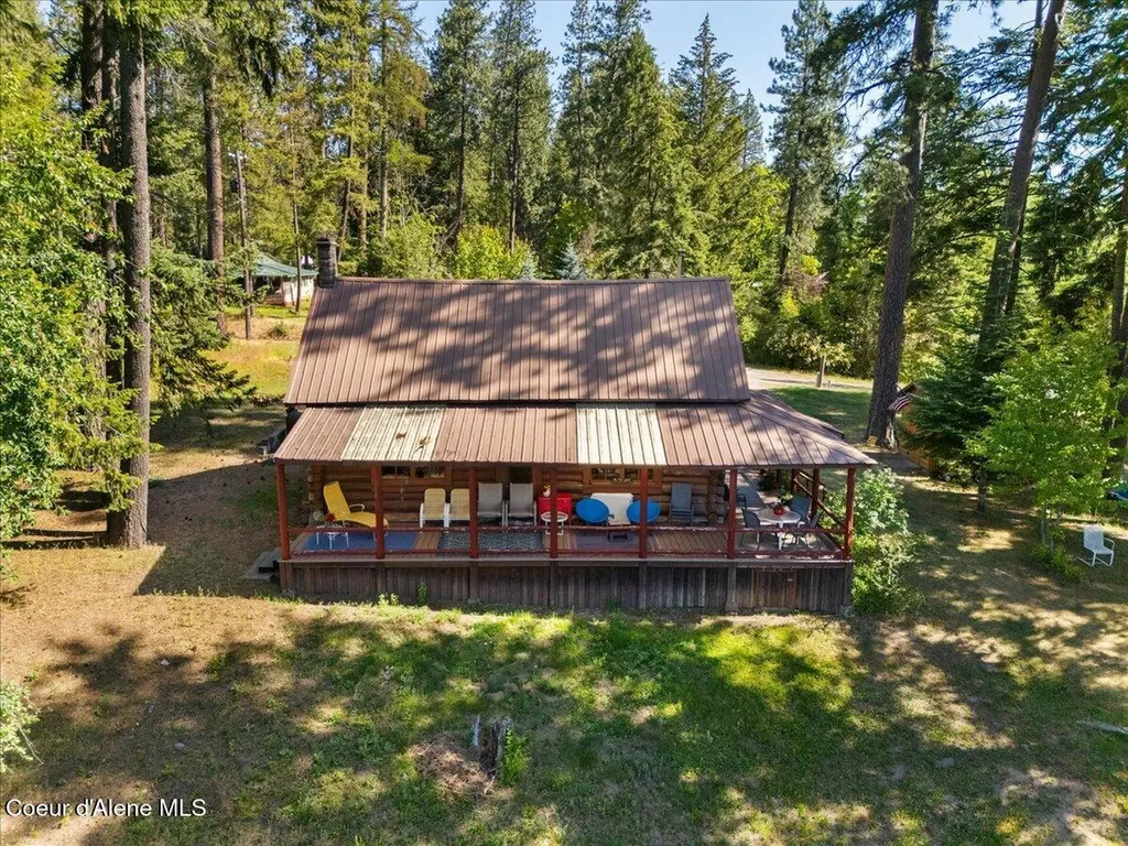 7552 W Mount Carlton Drive Spirit Lake ID 83869