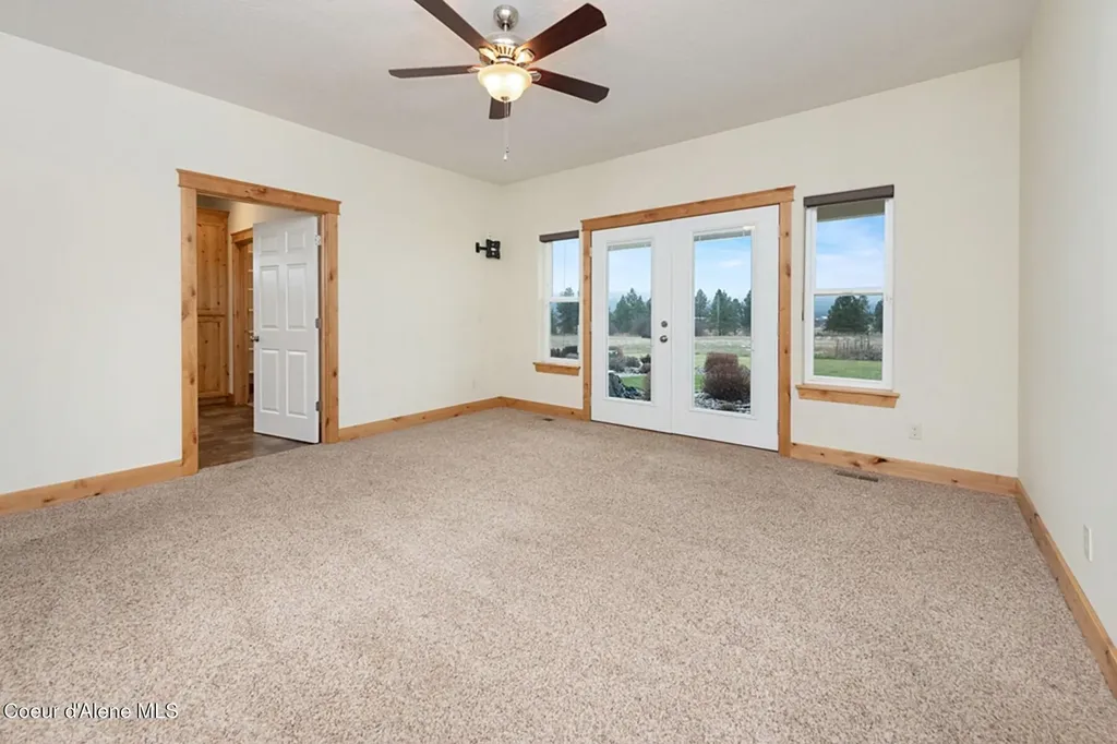 7463 W Lancaster Road Rathdrum ID 83858
