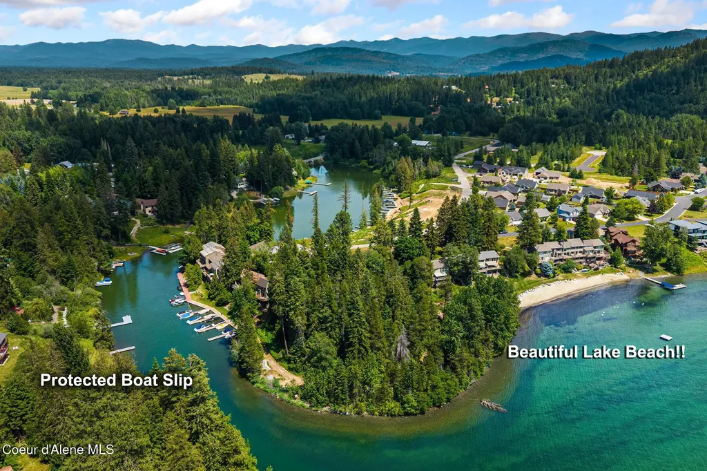 460 Whiskey Jack Circle Sandpoint ID 83864