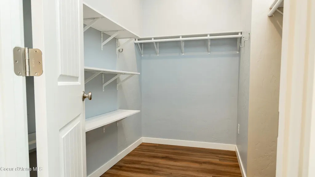 6806 Selkirk Street Bonners Ferry ID 83805
