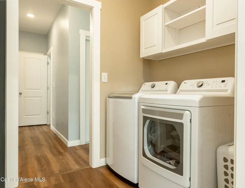 6806 Selkirk Street Bonners Ferry ID 83805