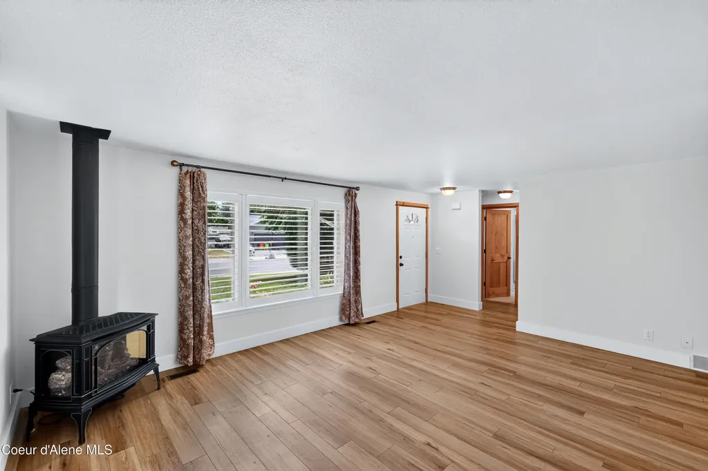 3423 E 1st Avenue Post Falls ID 83854