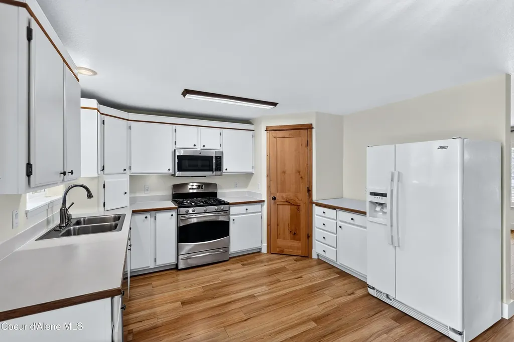 3423 E 1st Avenue Post Falls ID 83854
