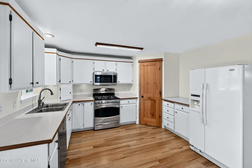 3423 E 1st Avenue Post Falls ID 83854