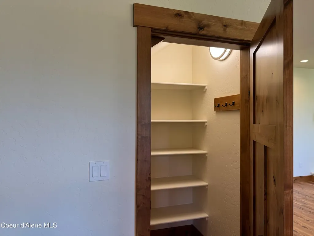 1521 Autumn Lane Sandpoint ID 83864