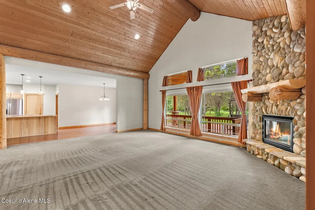 1741 E Diagonal Road Rathdrum ID 83858