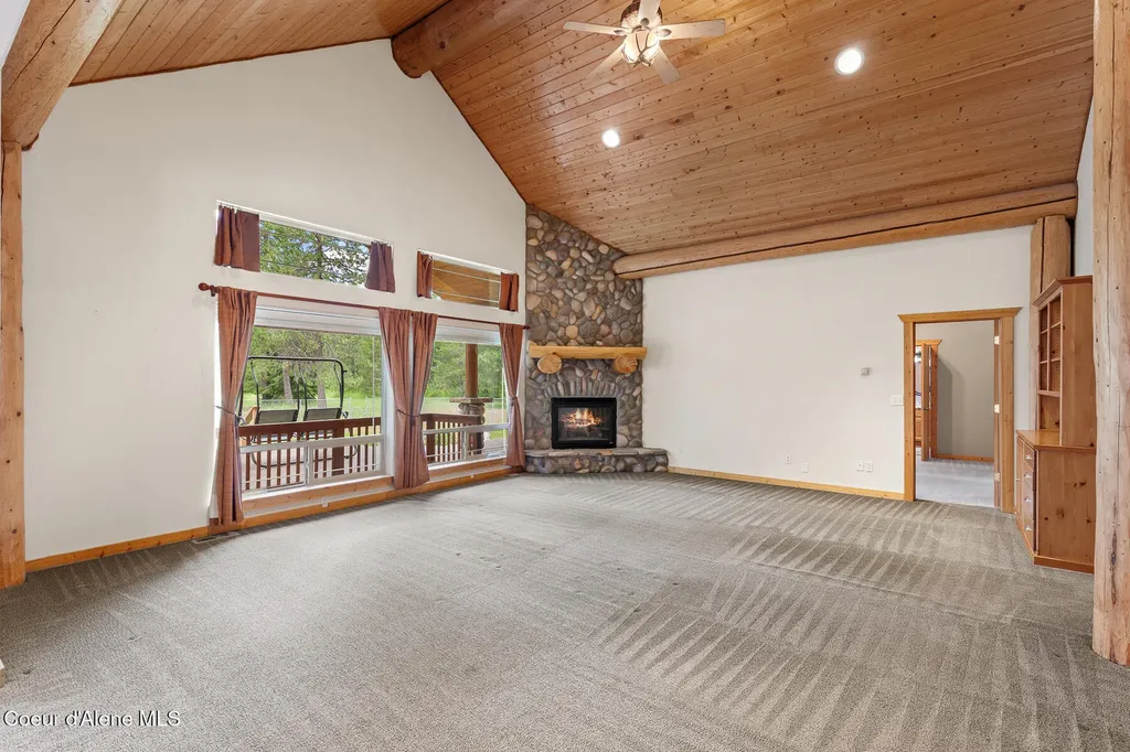 1741 E Diagonal Road Rathdrum ID 83858