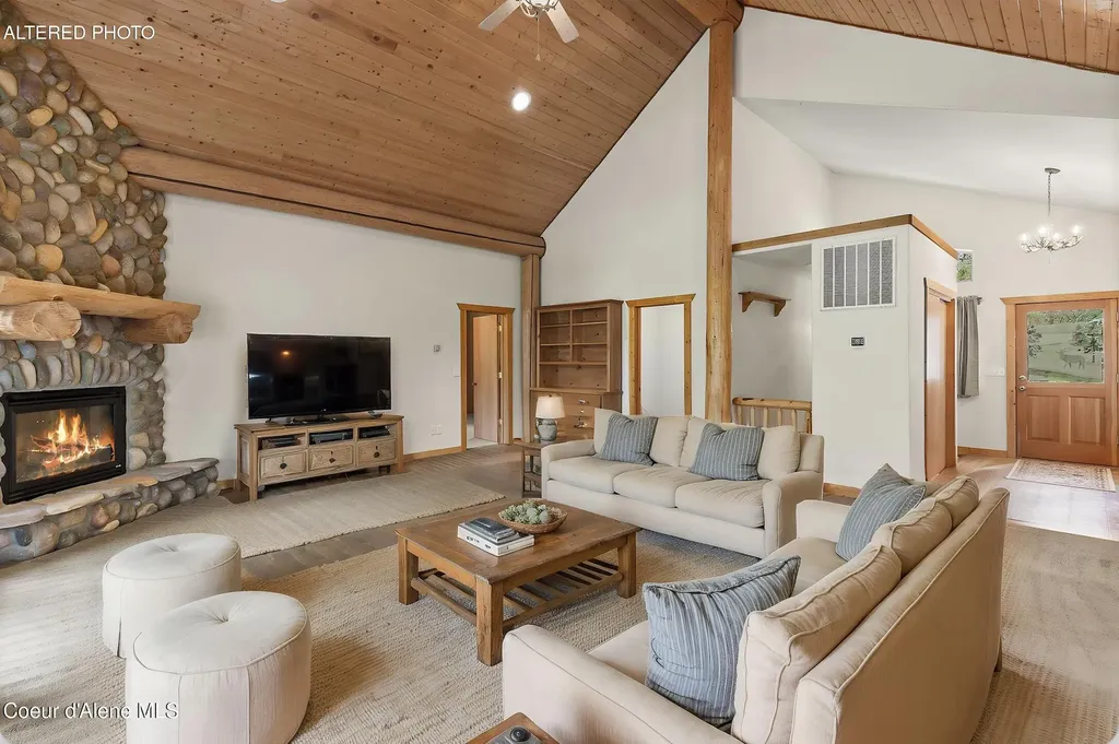 1741 E Diagonal Road Rathdrum ID 83858