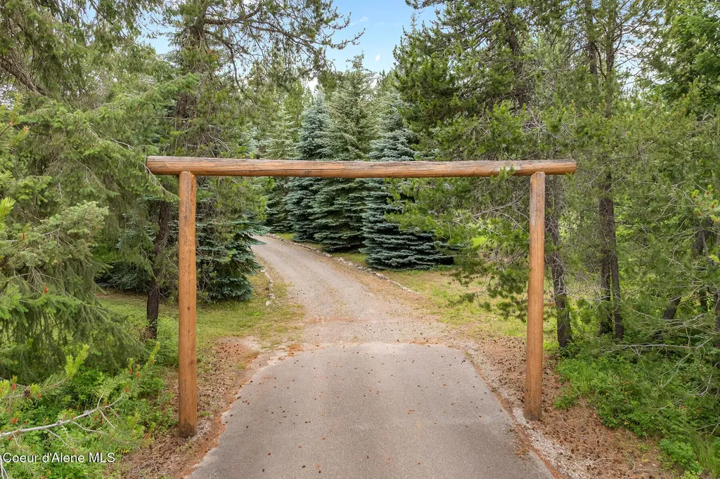 1741 E Diagonal Road Rathdrum ID 83858