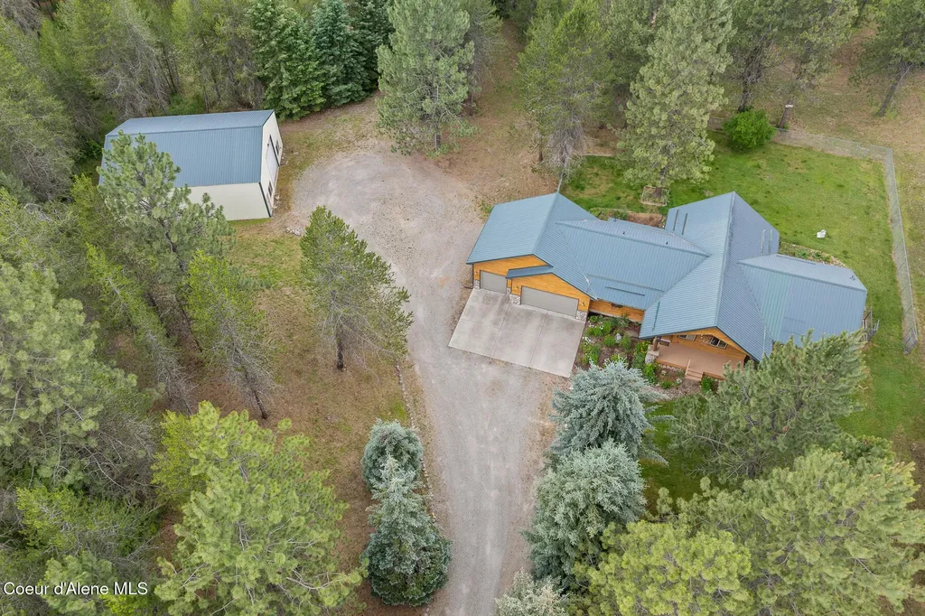 1741 E Diagonal Road Rathdrum ID 83858