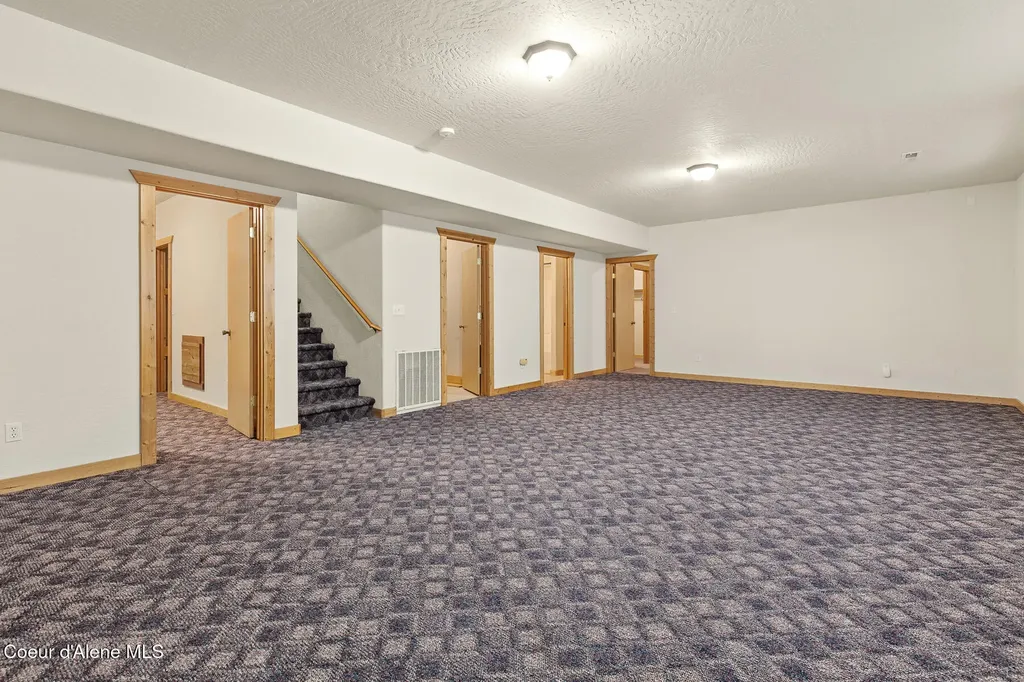 1741 E Diagonal Road Rathdrum ID 83858