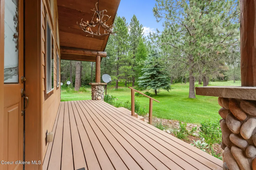 1741 E Diagonal Road Rathdrum ID 83858