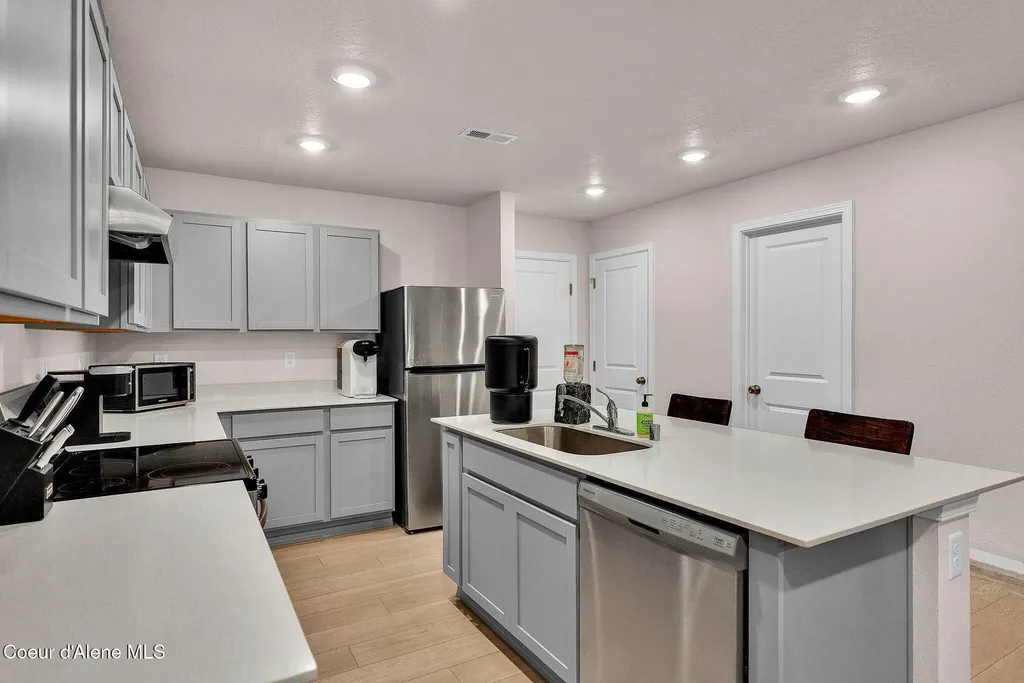 287 E Lupine Lane Hayden ID 83835