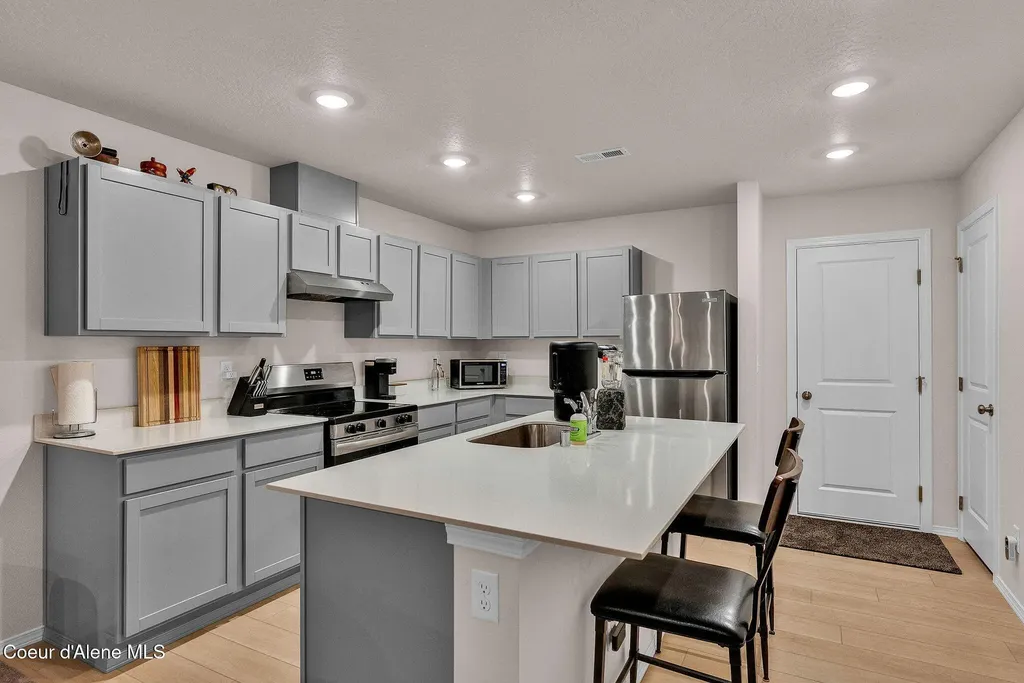 287 E Lupine Lane Hayden ID 83835