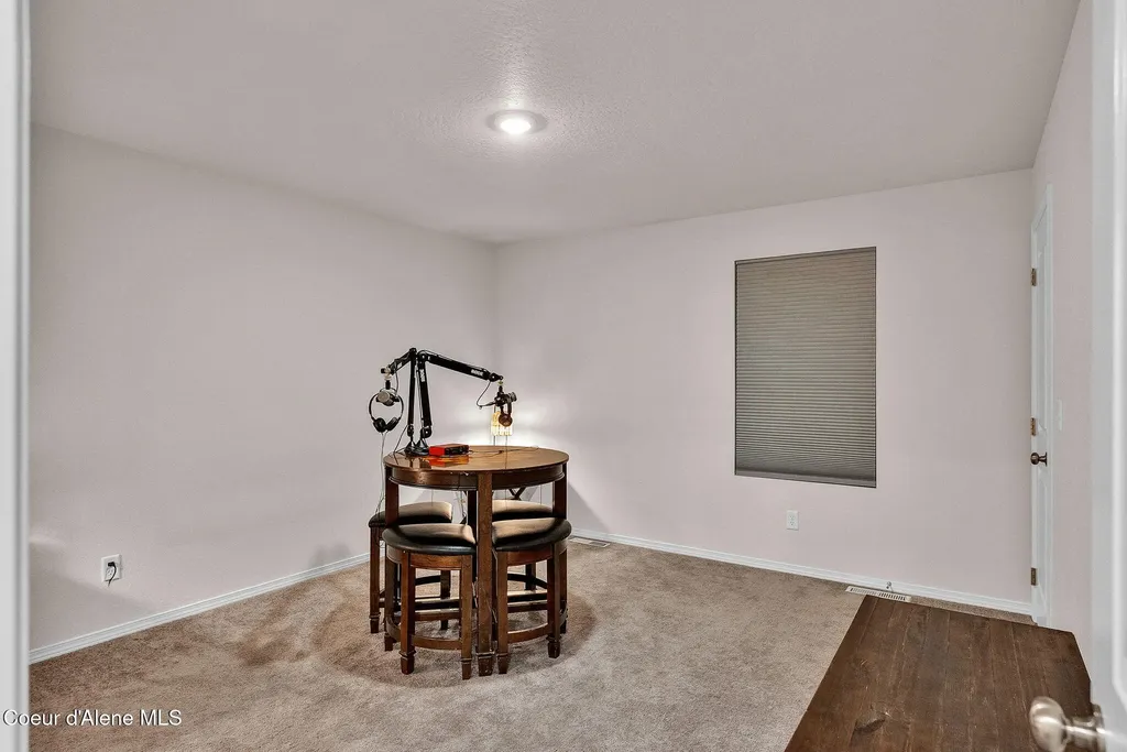 287 E Lupine Lane Hayden ID 83835