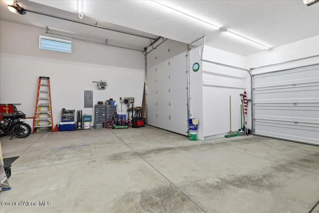 2871 N Neptune Street Post Falls ID 83854