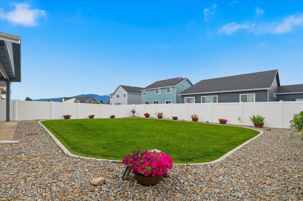 2871 N Neptune Street Post Falls ID 83854