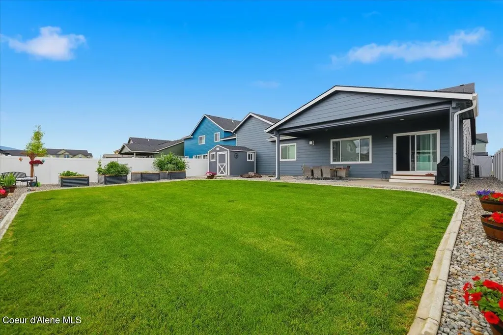 2871 N Neptune Street Post Falls ID 83854