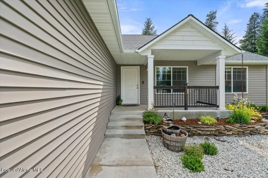 5467 W Corkys Court Spirit Lake ID 83869