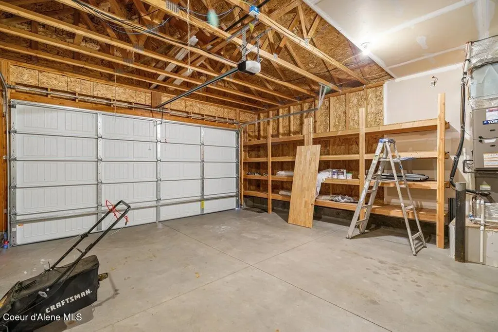 5989 W Fredrick Loop Spirit Lake ID 83869