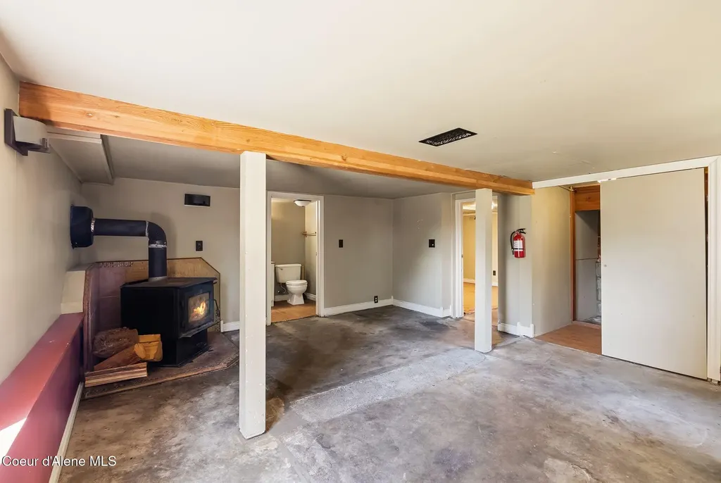 6558 Chinook Street Bonners Ferry ID 83805