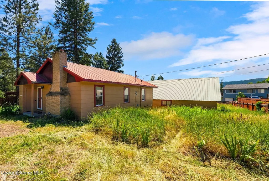 6558 Chinook Street Bonners Ferry ID 83805